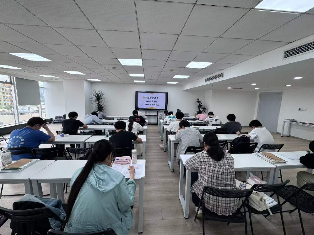 五年制专转本春季周末班火热招生